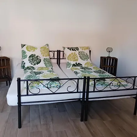 Apartamento Rustikal79 *